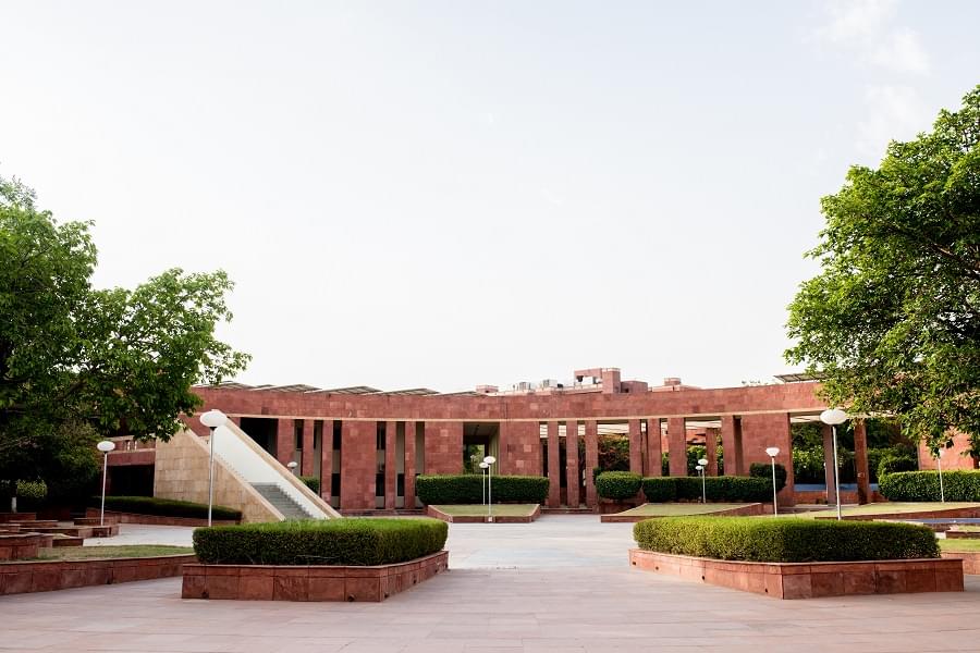 LNMIIT Campus photo 27